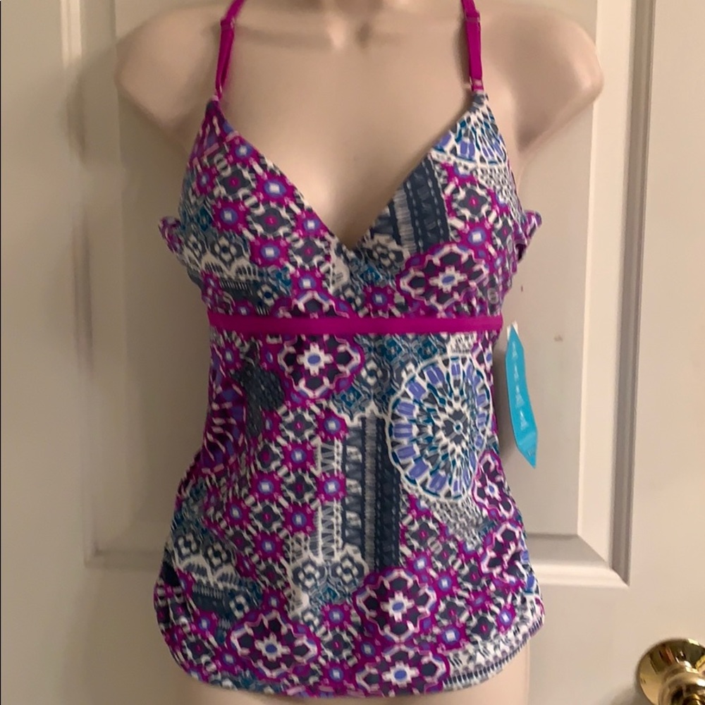 NWT-Free Country Strappy Back Tankini Swim Top